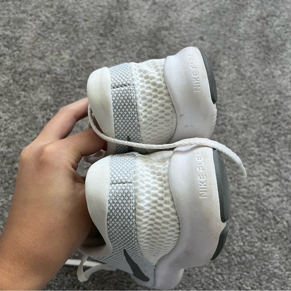 Womens Nike Sneakers - Picture 6 of 9